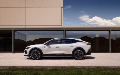 Πότε παρουσιάζεται το ανανεωμένο Peugeot 408 - Τι αλλάζει