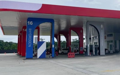 Γέμισε το αυτοκίνητό σου με 50% έκπτωση – Ποια εταιρεία κάνει αυτήν τη χριστουγεννιάτικη προσφορά;