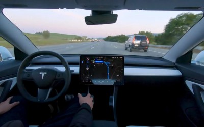 Διέσχισε τις ΗΠΑ αποκλειστικά με αυτόνομη οδήγηση! Πόσα χιλιόμετρα κάλυψε; 