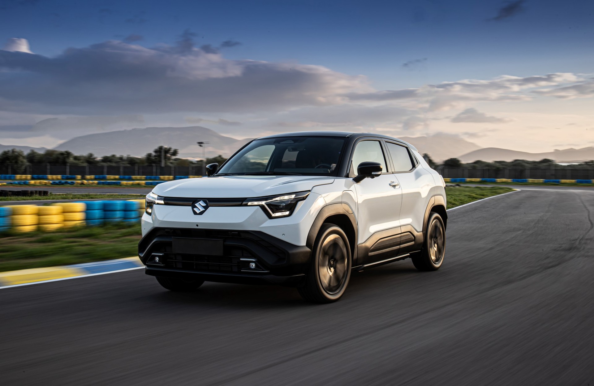 Έφτασε Ελλάδα το νέο Suzuki e Vitara! – Προσφέρει μέχρι 10 χρόνια εγγύηση (τιμές)