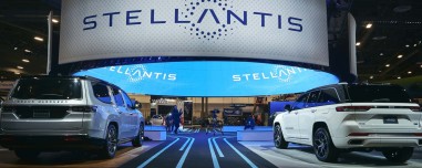 Ο από μηχανής Θεός για τον όμιλο Stellantis στην Ευρώπη – Θα φέρει στα ταμεία 2 δις ευρώ
