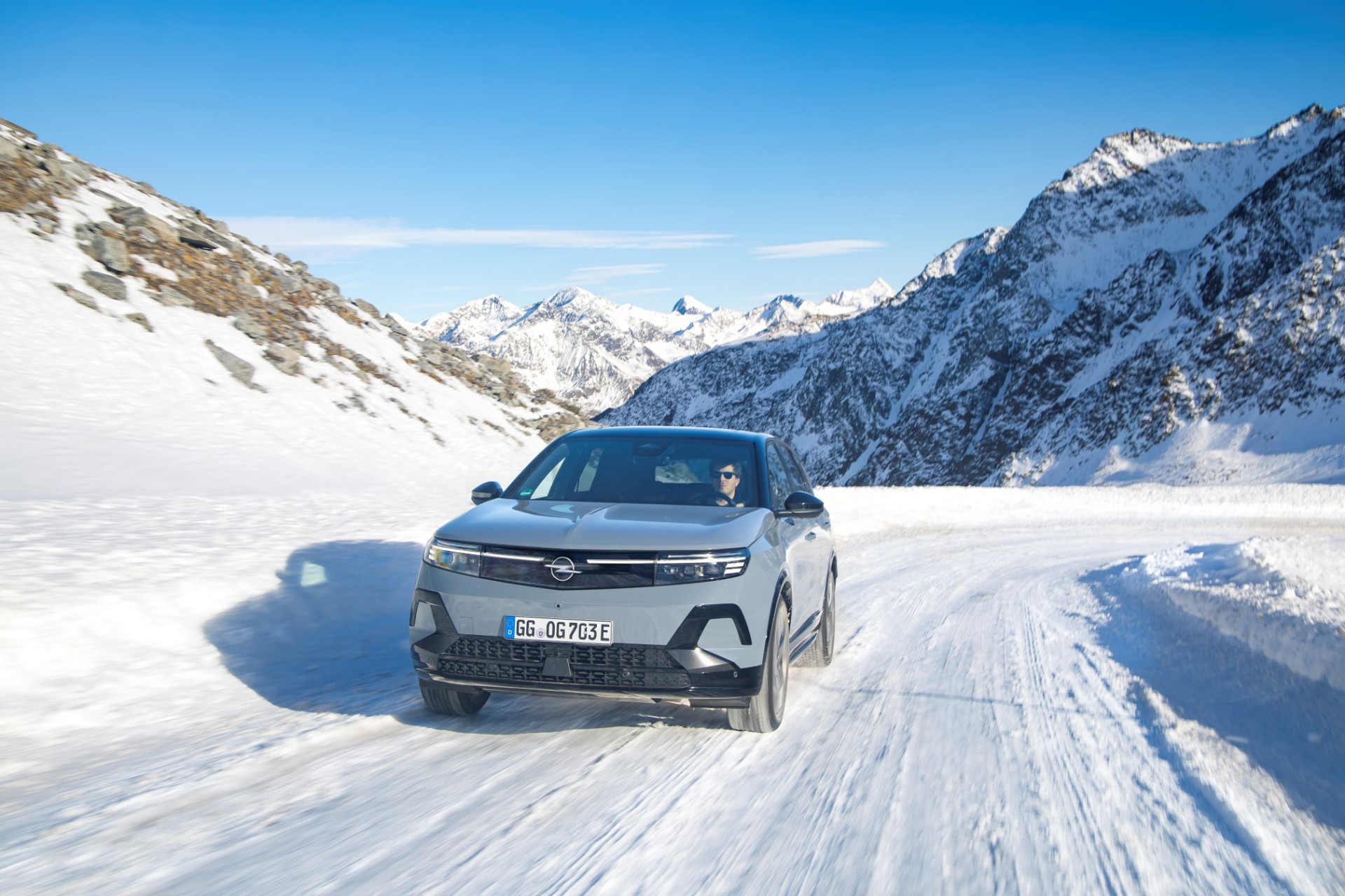 Έφτασε Ελλάδα το μοναδικό τετρακίνητο Opel – Δείτε τιμή του νέου SUV