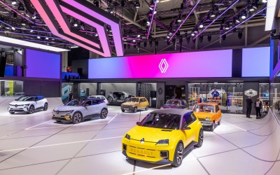 Το φαινόμενο της Renault – Σπάει ταμεία σε υβριδικά και ηλεκτρικά