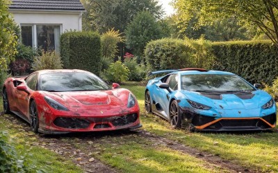 Ξύπνησε και βρήκε στην αυλή της δυο supercar αξίας 700.000 ευρώ – Τι είχε συμβεί