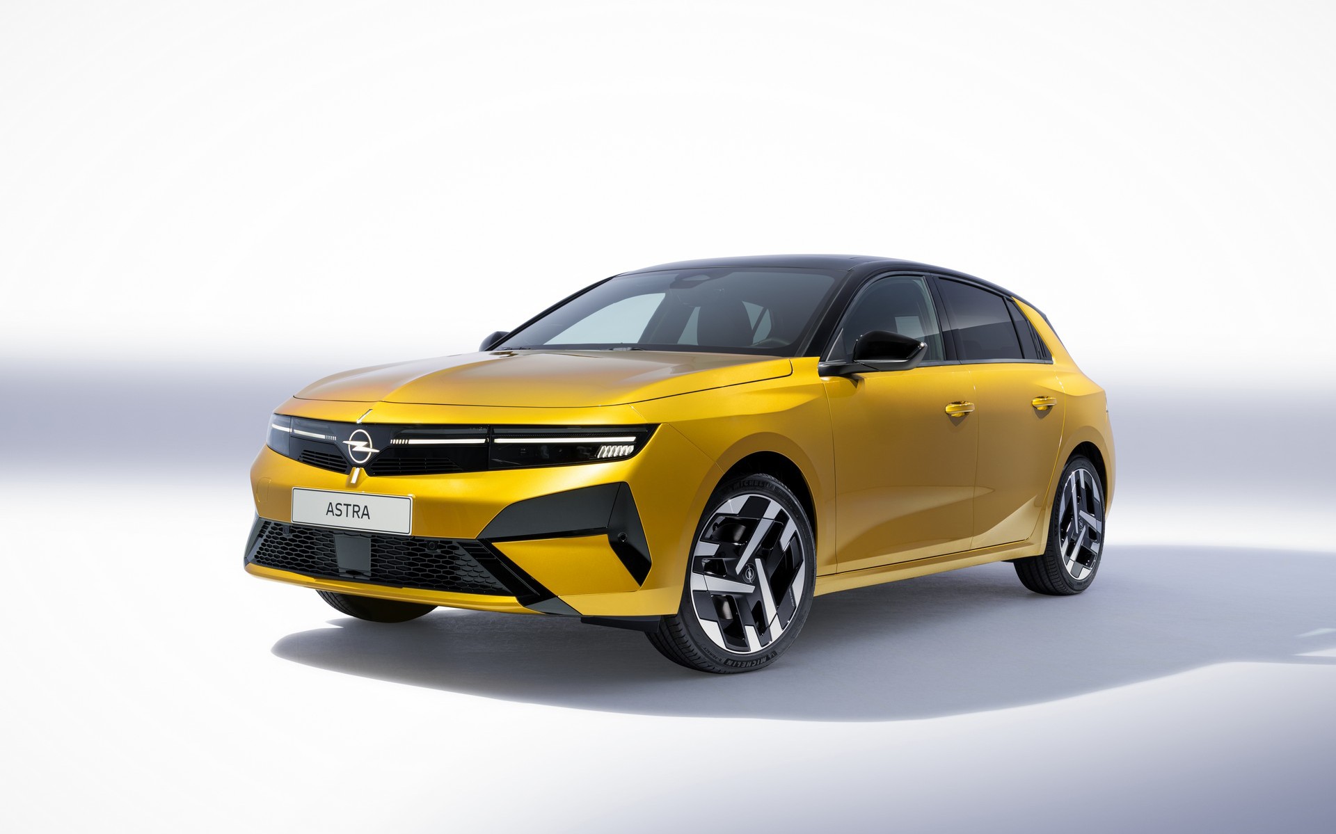 Νέο Opel Astra - Πρώτες τιμές στην Ευρώπη!