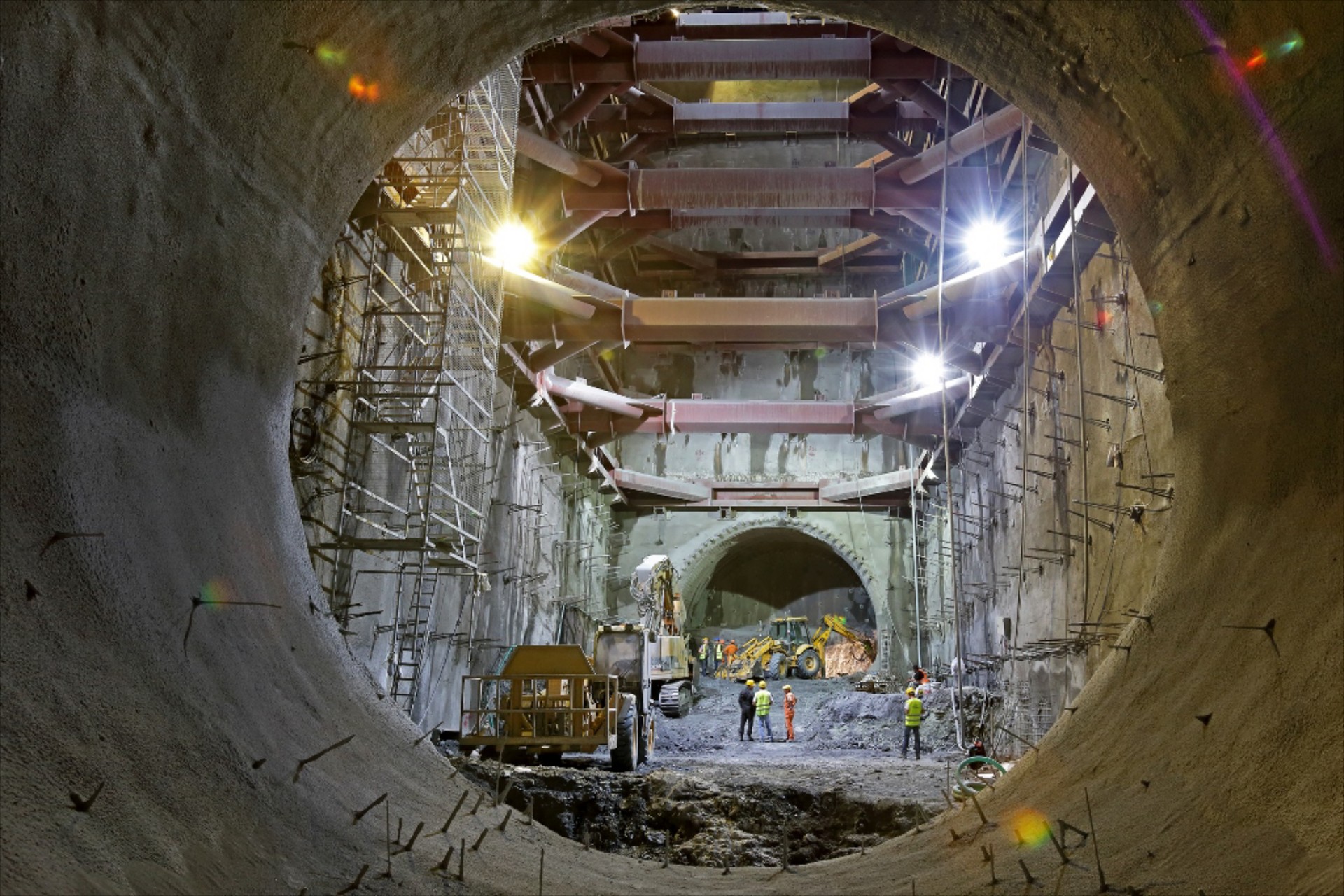 Πότε θα παραδοθεί η Γραμμή 4 του Μετρό; Πού μπήκαν 3.393 δαχτυλίδια [video]