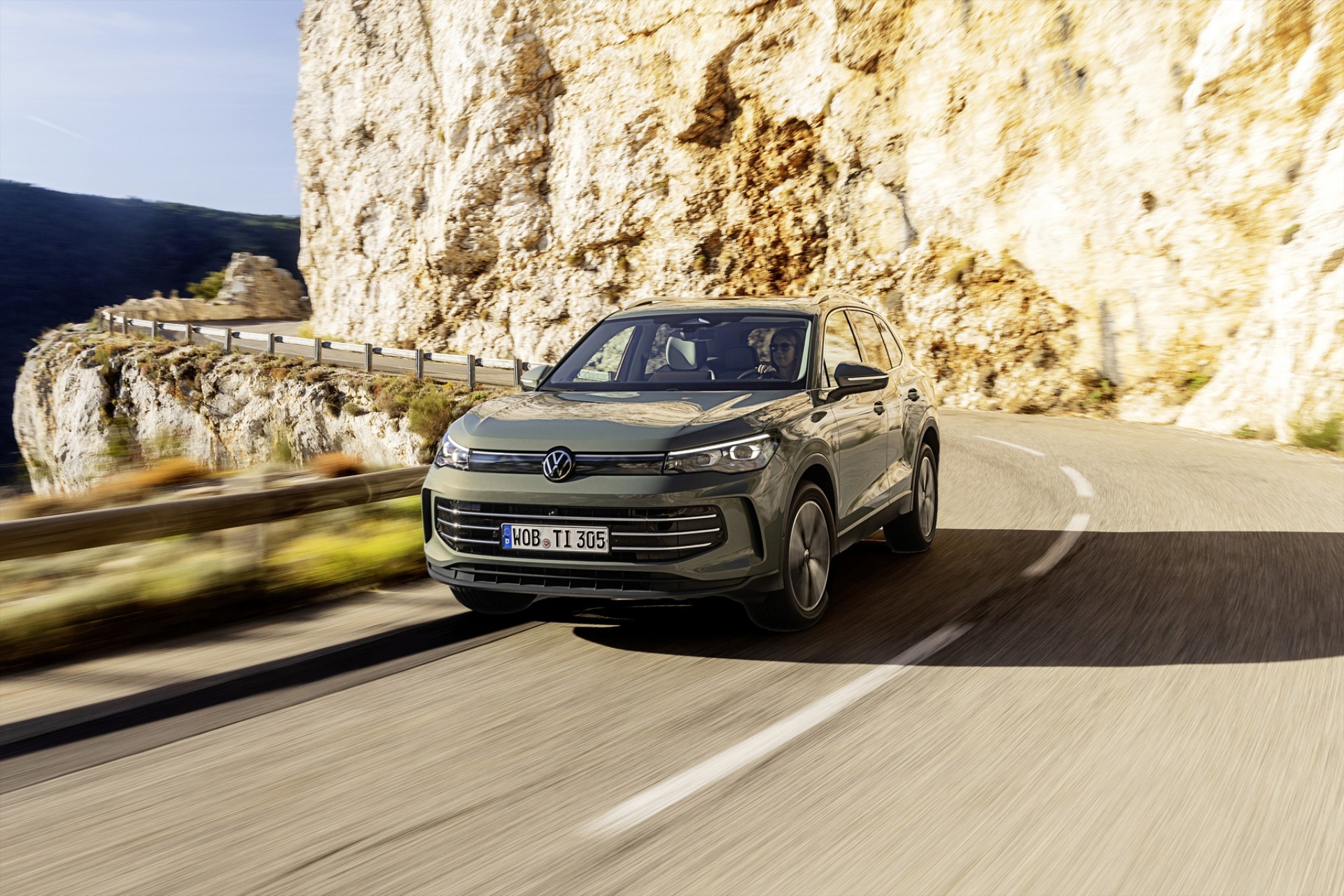 Γιατί όλοι αγοράζουν το Volkswagen Tiguan των 48.780 ευρώ;