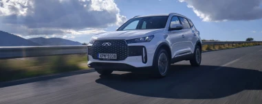 Δοκιμή Chery Tiggo 4 HEV: Η επέλαση των Κινέζων