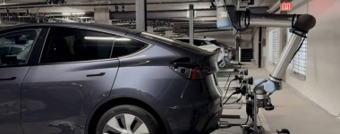 Άνοιξε το γκαράζ που φορτίζει αυτόματα τα ηλεκτρικά αυτοκίνητα [video]