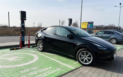 Η χώρα που δεν έχει ΦΠΑ και φόρους για τα ηλεκτρικά – Πούλησε 107.000 αυτοκίνητα