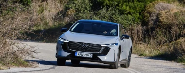 Δοκιμή Mazda 6e: Γοητευτική εναλλακτική