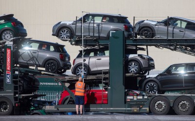 Ο μεγαλύτερος έμπορος αυτοκινήτων της Ευρώπης μιλάει για τα ηλεκτρικά – Ας τον ακούσουμε