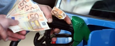 Ελλάδα: Πόσο αυξήθηκε η βενζίνη μετά την έναρξη του πολέμου στο Ιράν – Δείτε τα νούμερα