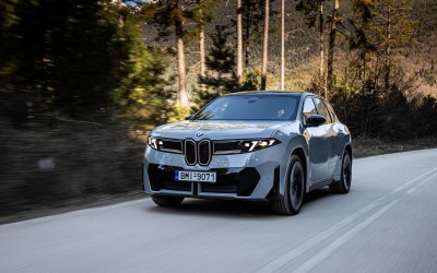 Οδηγούμε στην Ελλάδα τη νέα BMW iX3 50 xDrive