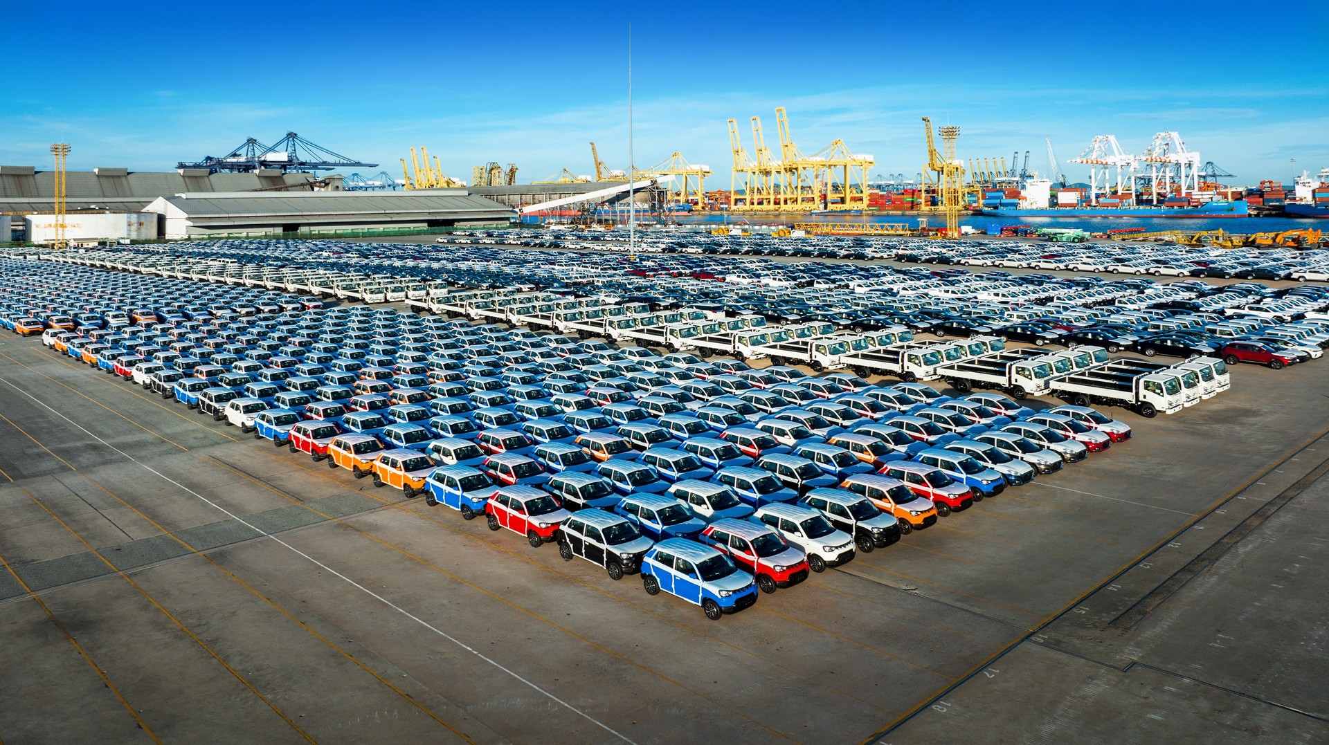 Οι Κινέζοι προκαλούν ασφυξία στα logistics – Πουλάνε περισσότερο στο εξωτερικό