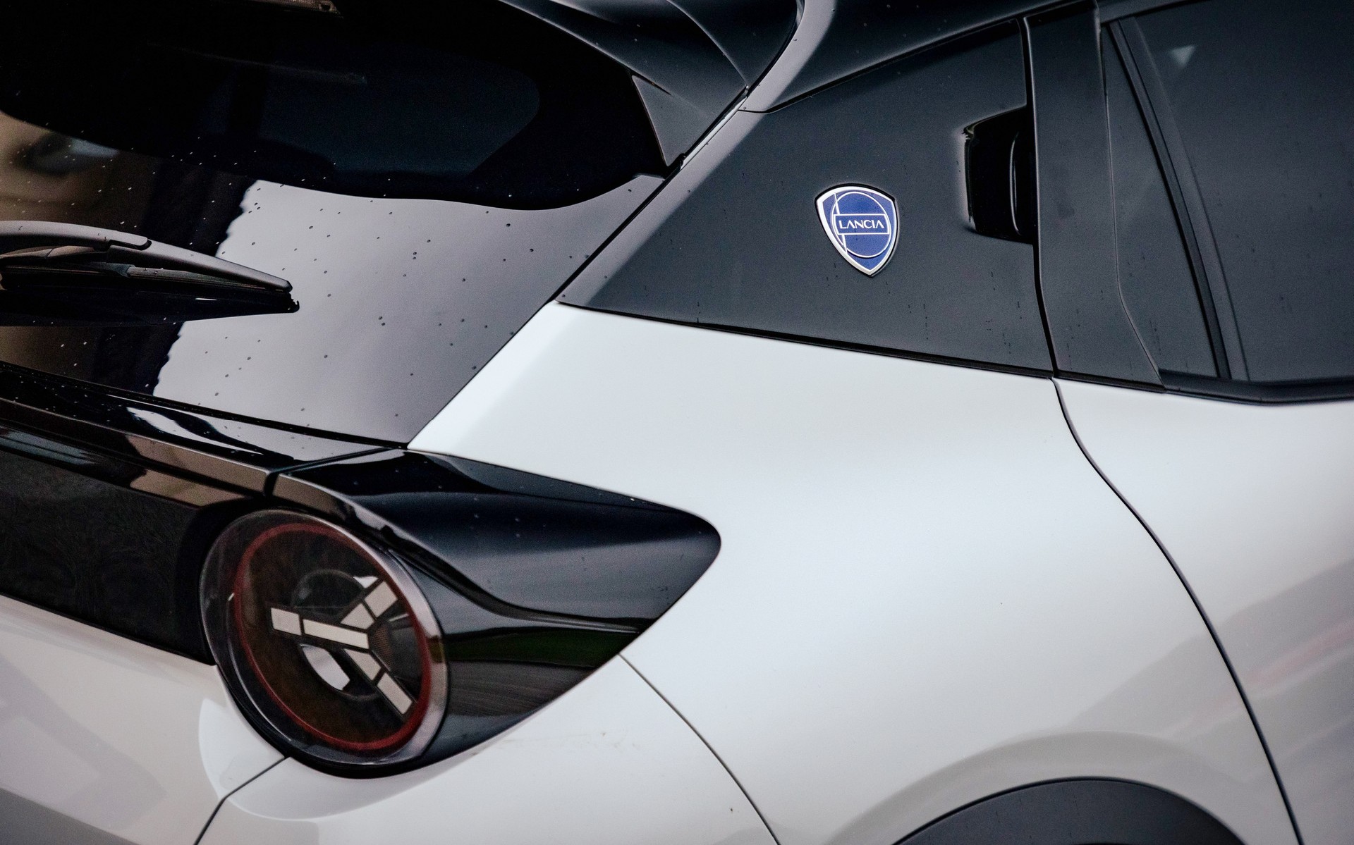 Πότε παρουσιάζεται η νέα Lancia Gamma - Ό,τι ξέρουμε μέχρι τώρα! 