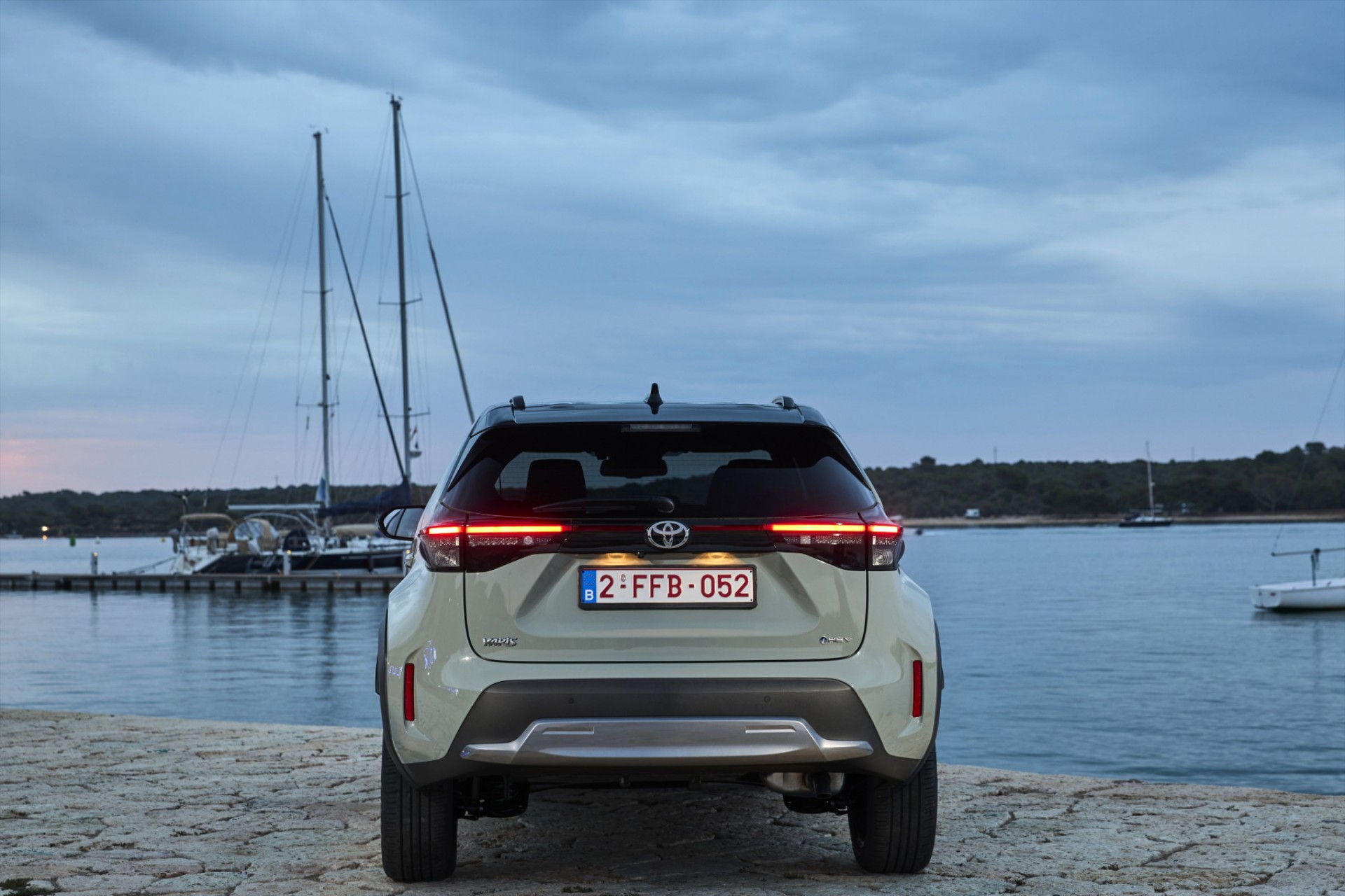 Πόσα υβριδικά αυτοκίνητα αγοράζουν οι Έλληνες; – Τα πραγματικά στοιχεία