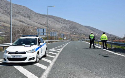 Εθνική οδός: Πήραν το δίπλωμα από αλλοδαπό οδηγό μέχρι τον Μάρτιο του 2027 - Δείτε τι έκανε