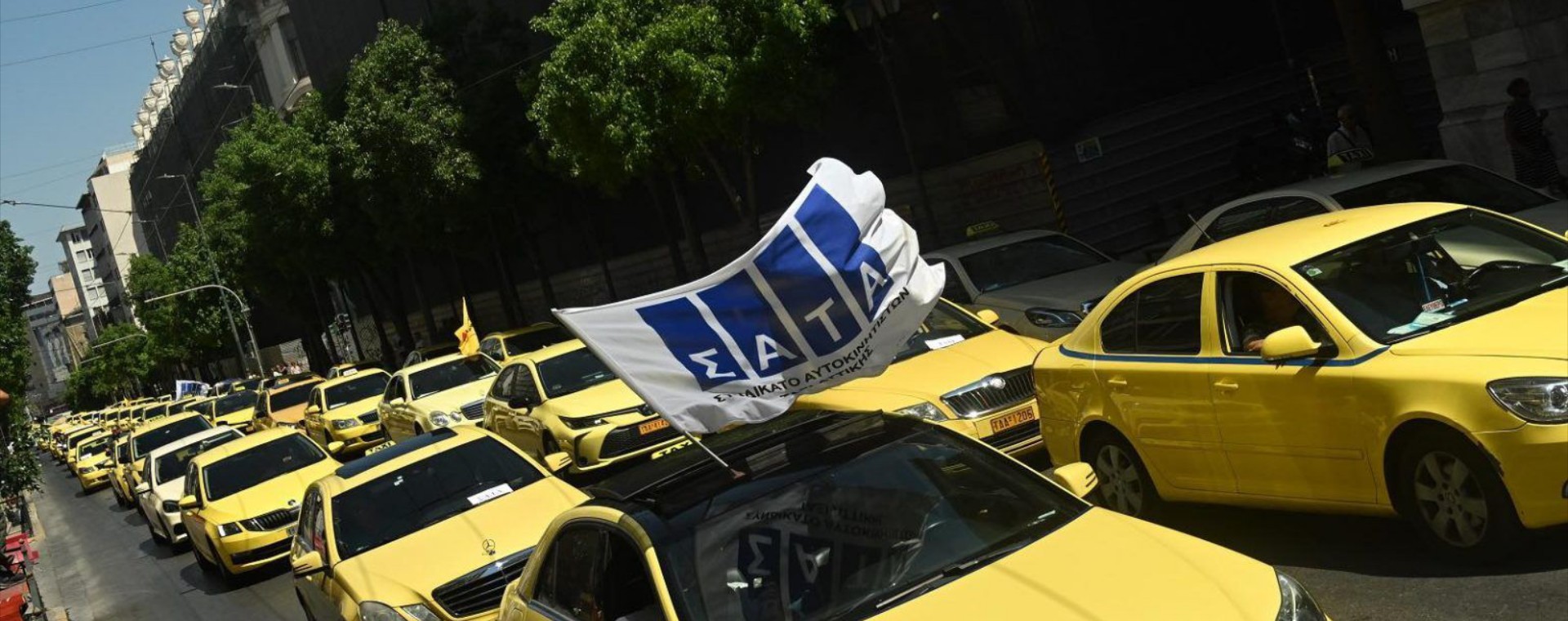 Πόσοι Έλληνες θα πάρουν επιδότηση 20.000 ευρώ για ταξί; Πότε θα τρέξει το πρόγραμμα;
