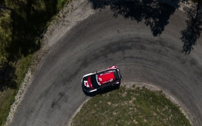 Ιστορική φίρμα πουλά μόλις ένα μοντέλο – Σαρώνει όμως στους αγώνες!