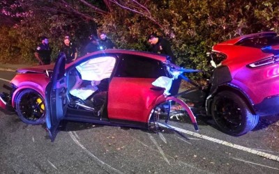 Porsche Cayenne τράκαρε με 171 km/h και κόπηκε στη μέση 