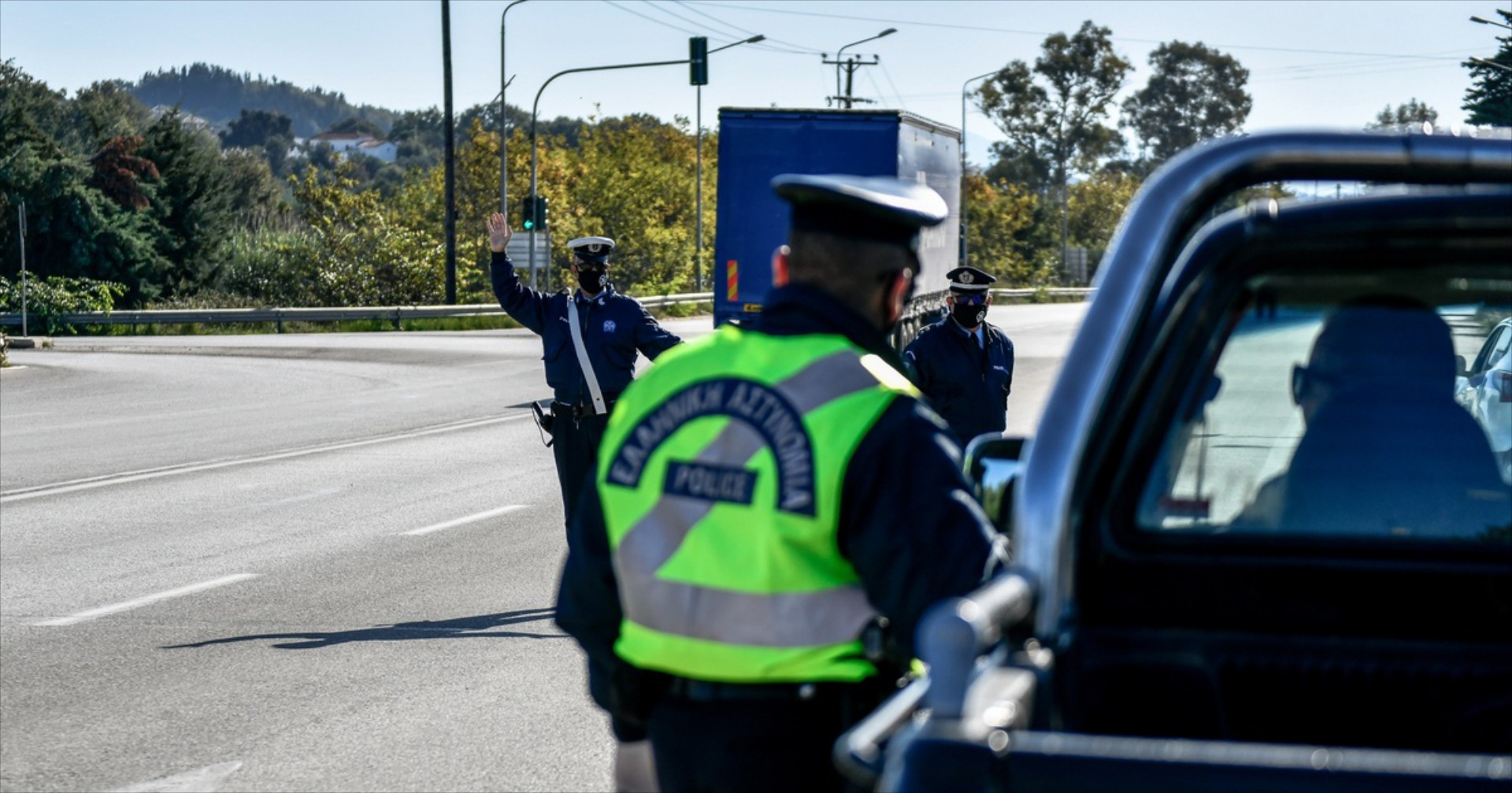 Εθνική οδός Αθηνών-Λαμίας: Οδηγός έχασε το δίπλωμα μέχρι το καλοκαίρι του 2027 και θα πληρώσει 850 ευρώ – Δείτε τι έκανε
