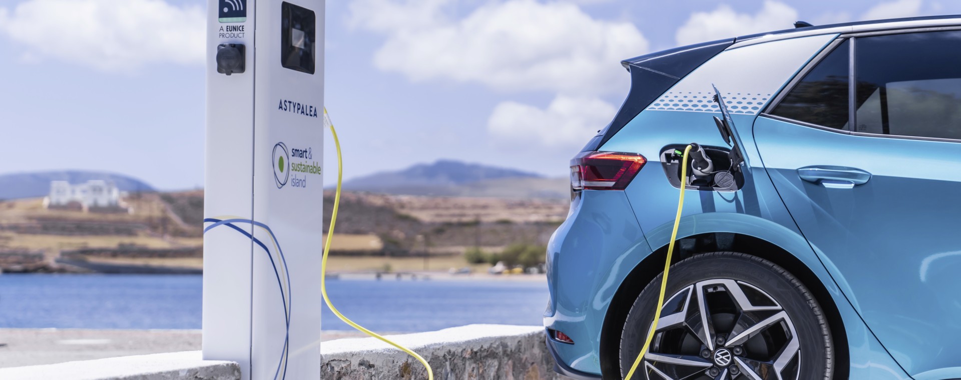 Εκατομμύρια ευρώ στο Κινούμαι Ηλεκτρικά – Ποιος πληρώνει αυτά τα χρήματα;