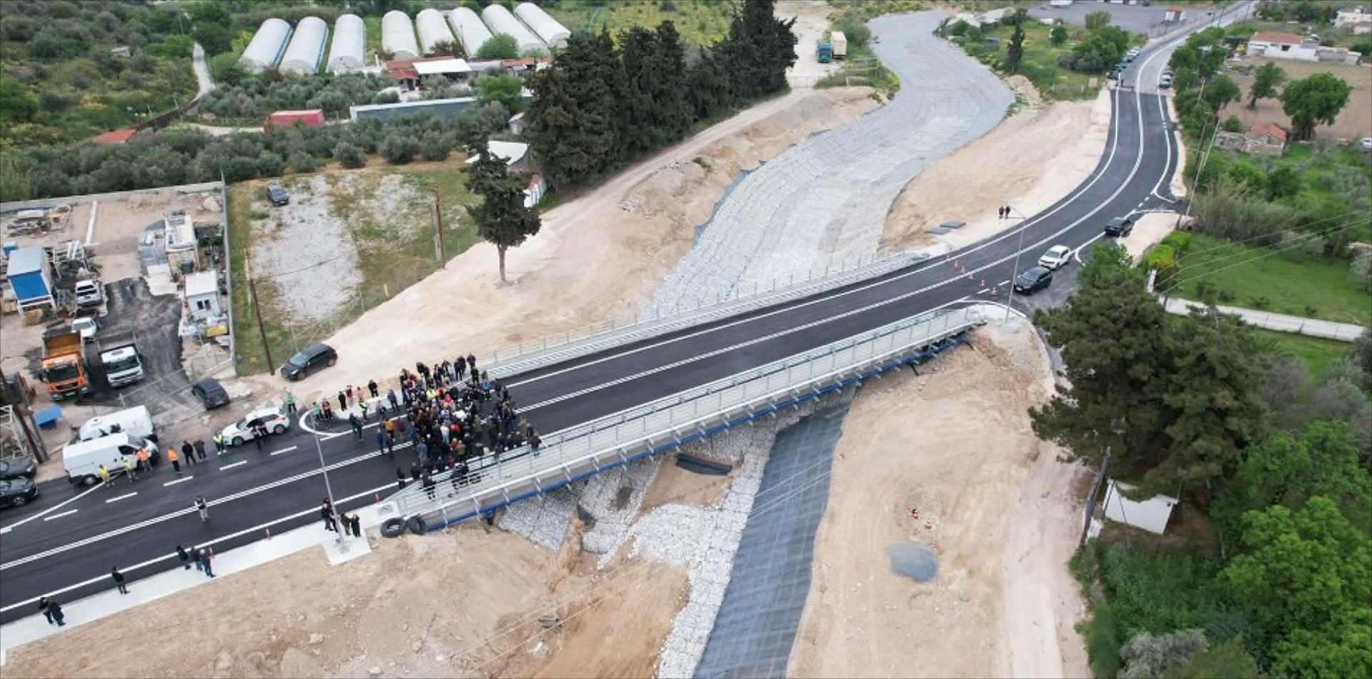 Η νέα γέφυρα της Θεσσαλίας και η ατάκα του Μπέου με τα επτά παιδιά [video] 