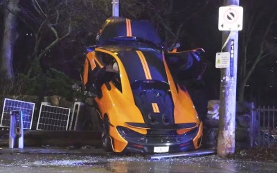 Απίστευτο: Μία από τις πιο σπάνιες McLaren κατέληξε σε μάντρα [video]