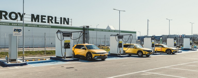Έσπασε το ρεκόρ! Το ισχυρότερο hub φόρτισης στην Ελλάδα είναι γεγονός – Ποιος το υλοποίησε;