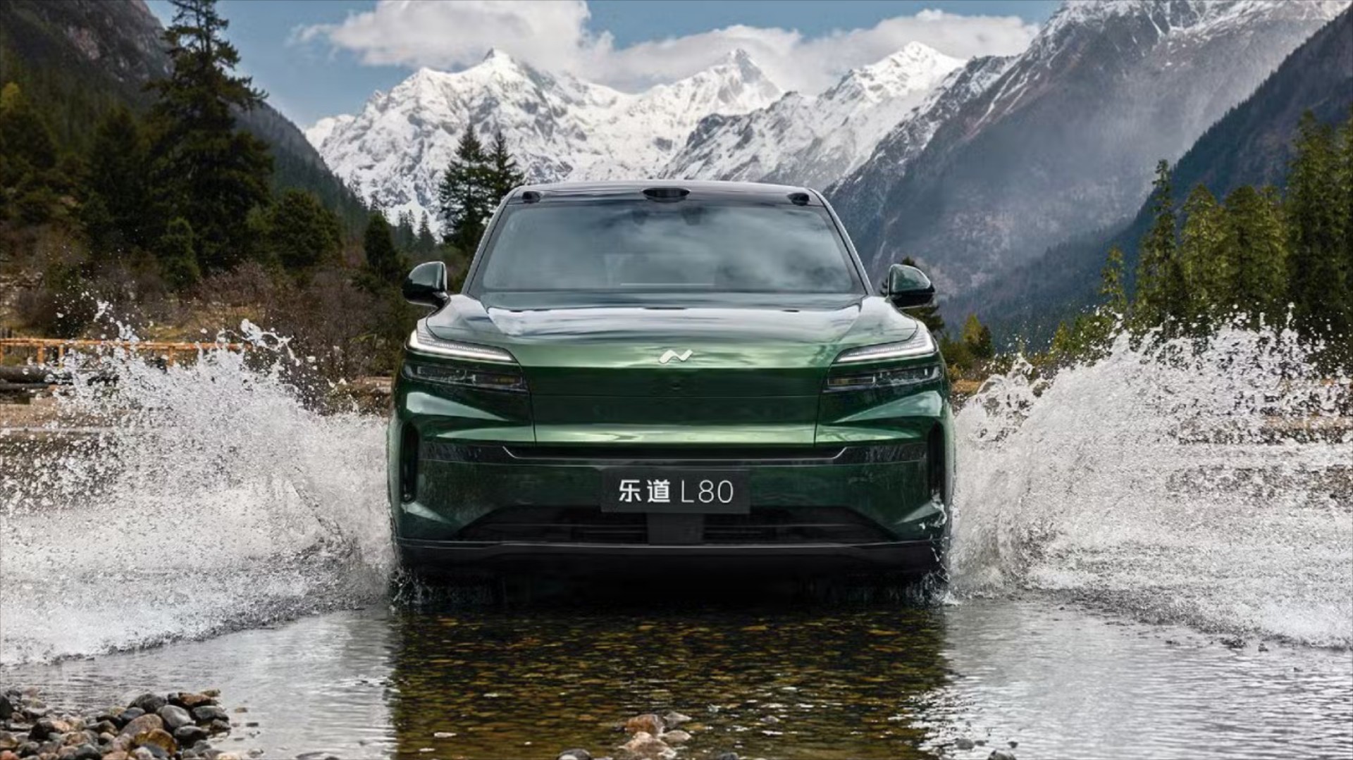 Το 5θέσιο SUV της NIO με χώρο αποσκευών 1.200 lt!