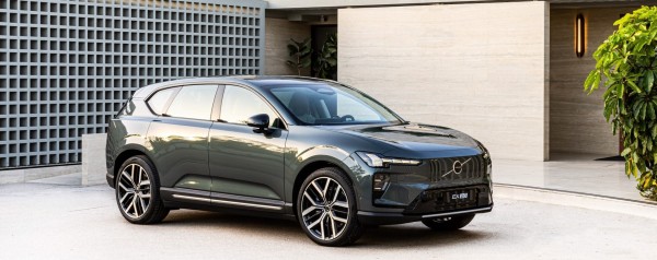 Πάτησε Ελλάδα το πιο έξυπνο και ασφαλές Volvo EX60 – Οι τιμές και εκδόσεις στη χώρα μας 