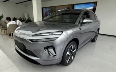 Η BYD το τερμάτισε - Φέρνει νέο plug-in hybrid SUV με ηλεκτρική αυτονομία 254 km! 