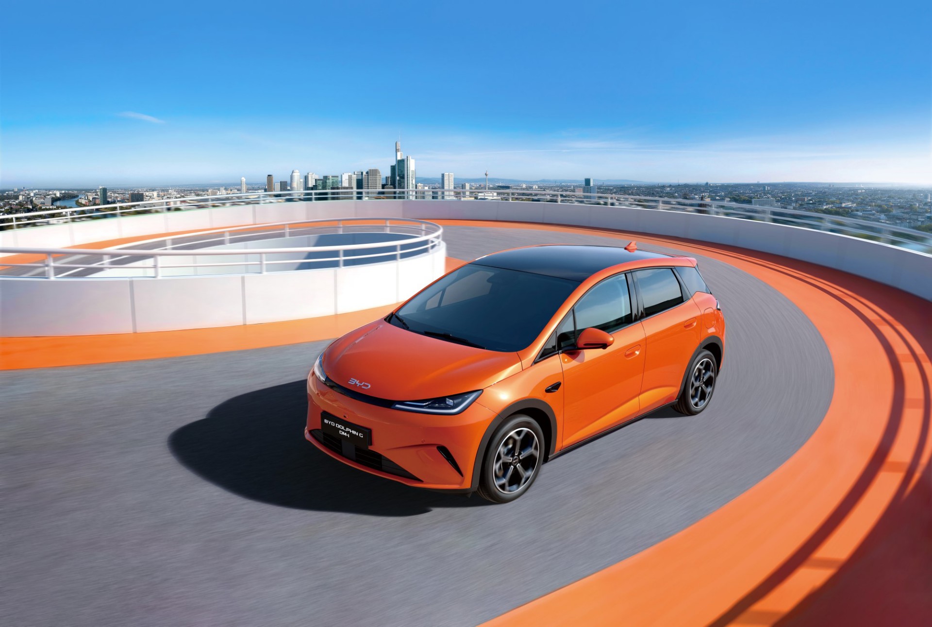 Η BYD φέρνει στην Ελλάδα το φθηνότερο plug in hybrid – Με αυτονομία 1.000+ km