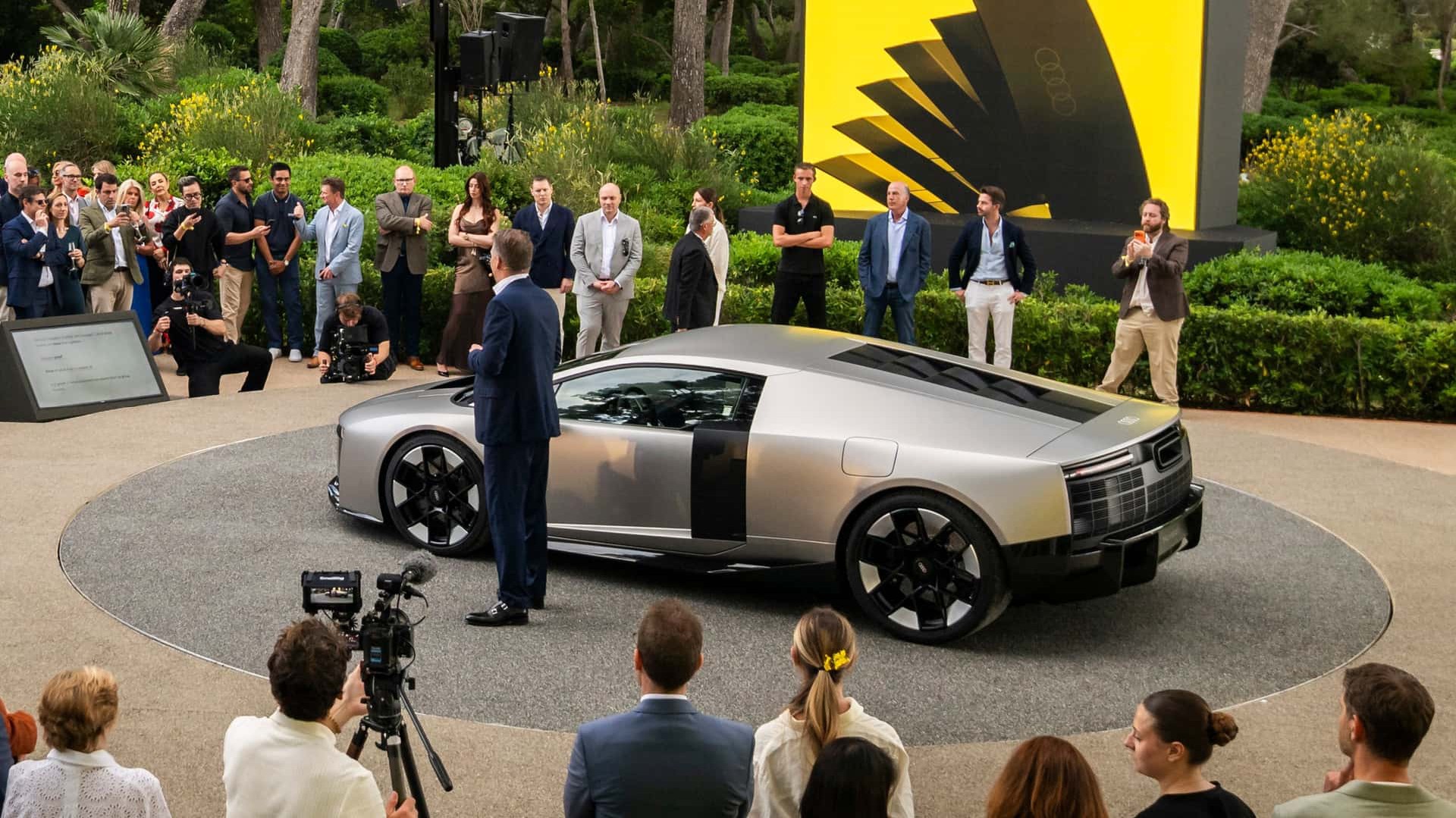 Το ακριβότερο Audi της ιστορίας - Κοστίζει 600.000 ευρώ και είναι υβριδικό 
