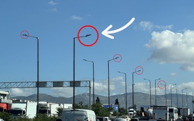 Τι είναι αυτή η κεραία πάνω στις κολώνες στον Κηφισό;