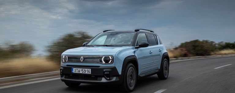 Το νέο Renault 4 ήρθε επίσημα στην Ελλάδα – Τιμές (video) 