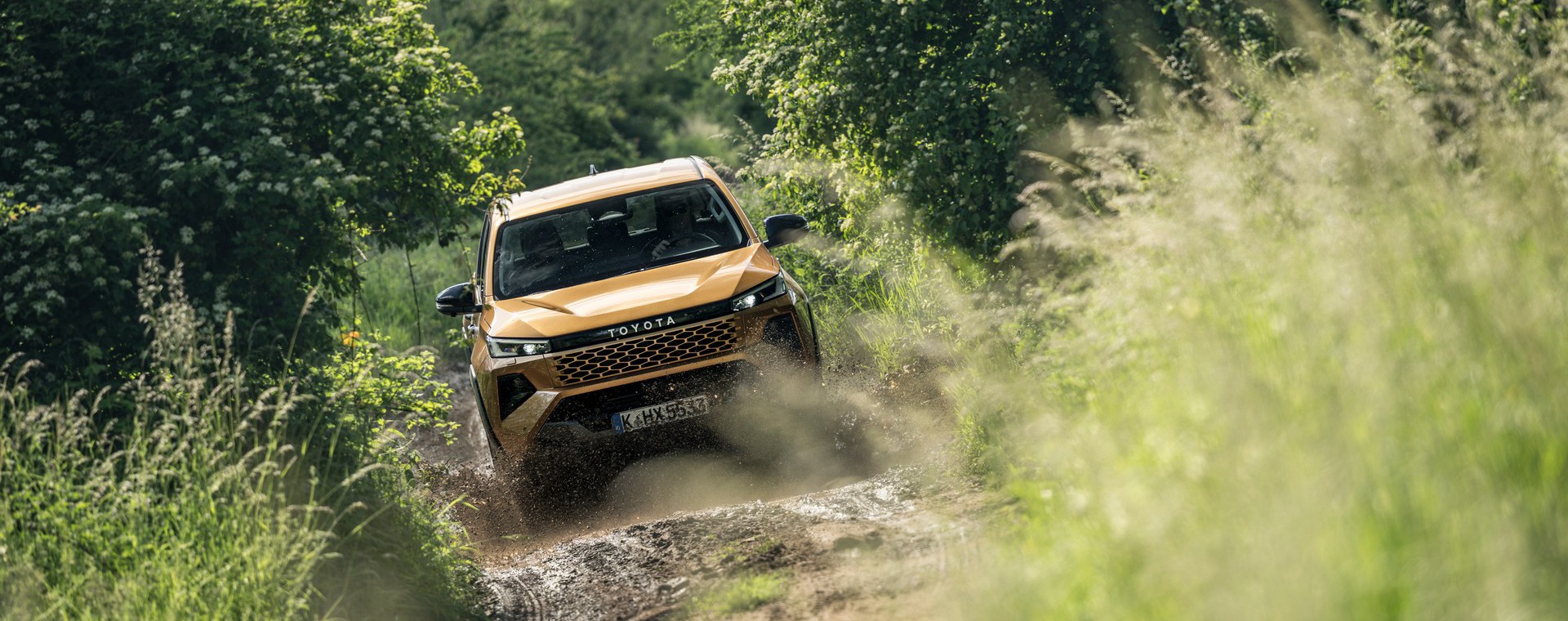 Οδηγούμε το νέο Toyota Hilux