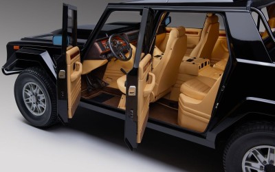 Το πρώτο SUV με επιδόσεις supercar – Το λάτρεψαν οι Πάμπλο Εσκομπάρ και Μουαμάρ Καντάφι