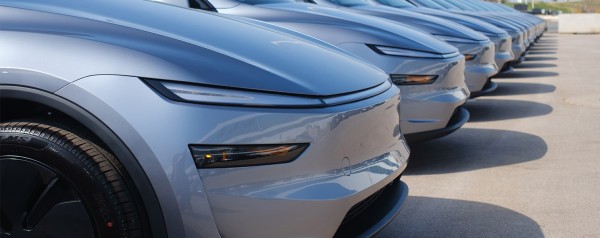 Το Νο1 ηλεκτρικό αυτοκίνητο της Ευρώπης – Είναι 2.000 ευρώ φθηνότερο στην Ελλάδα από τη Γερμανία