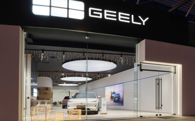 Geely και Zeekr: Πρώτο σημείο service στην Αθήνα – Έχουν ήδη 4 στην επαρχία