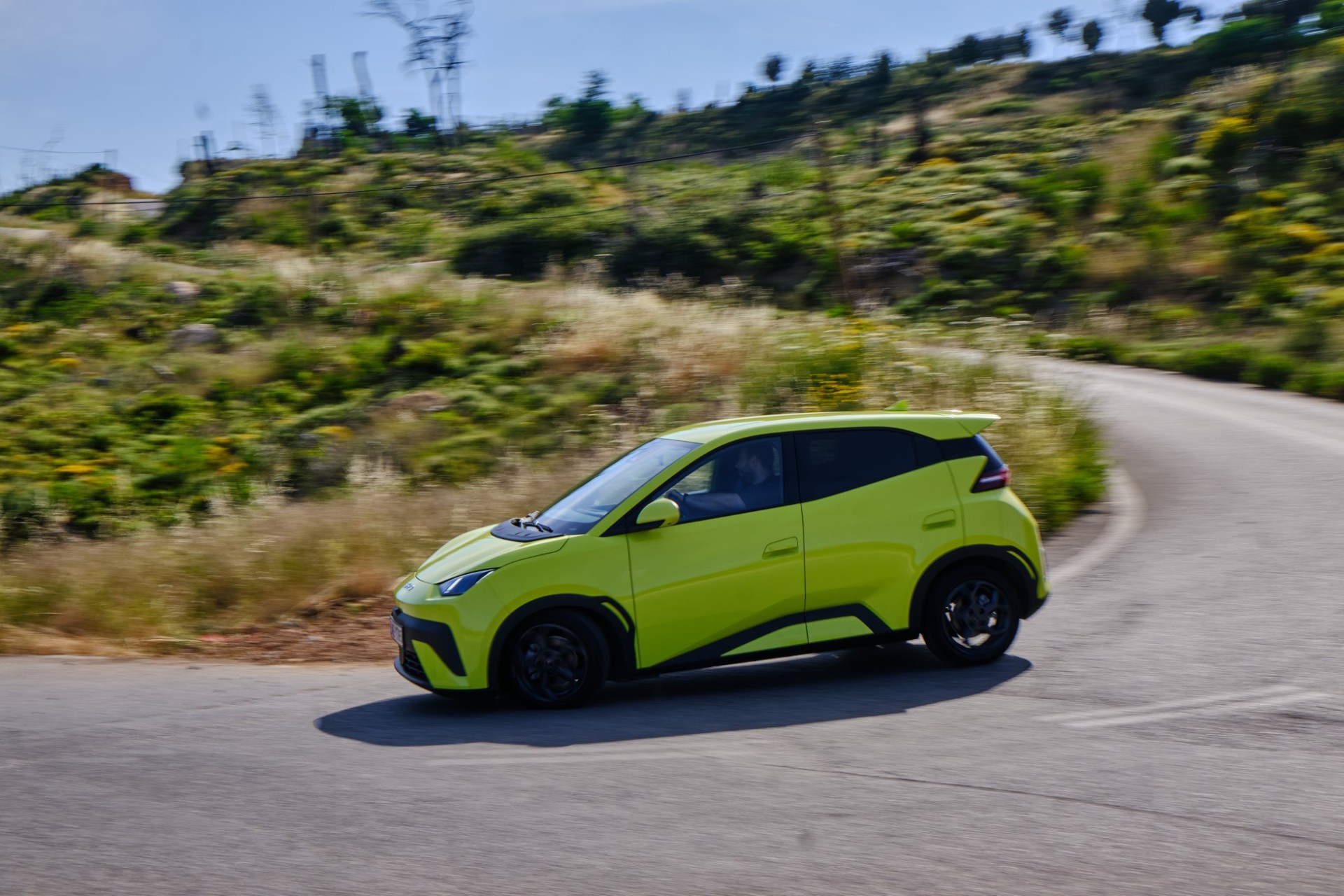 Δύο μήνες με το BYD Dolphin Surf: Τώρα που συμβιώνουμε μαζί του, βλέπουμε τα πράγματα αλλιώς