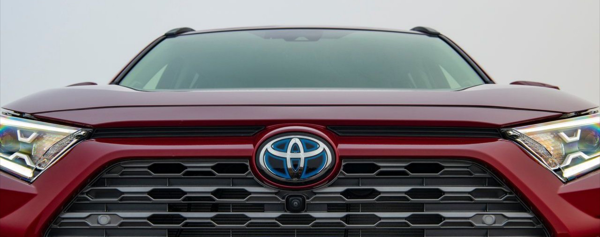 Το SUV της Toyota που κρατάει για χρόνια την τιμή του – Υβριδικό και best seller