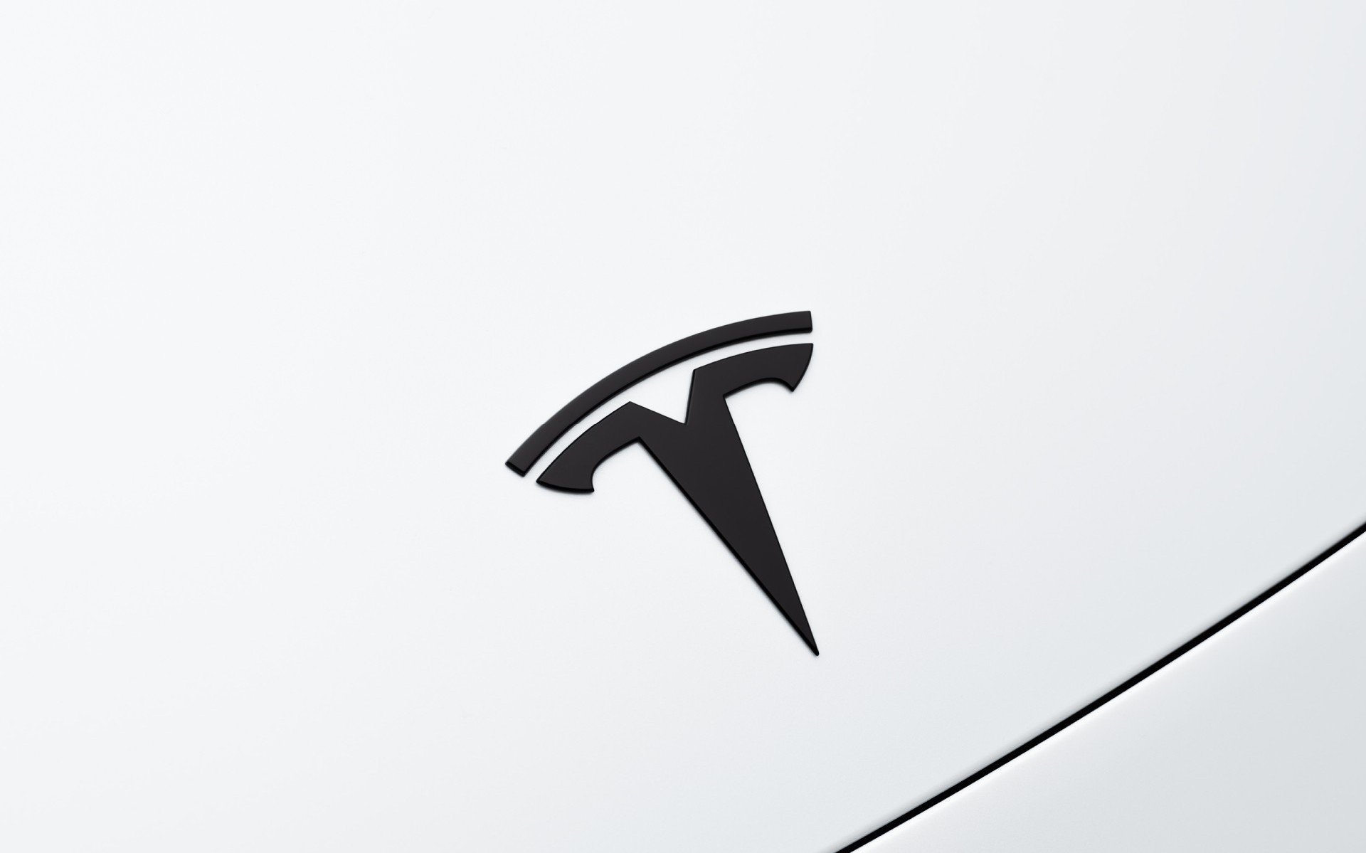 Το μικρότερο Tesla που μπορείς να αποκτήσεις!
