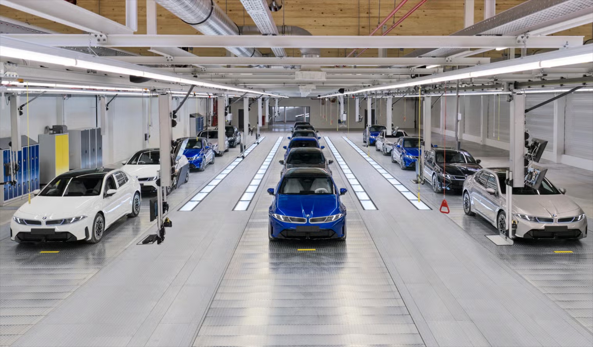 Πού κατασκευάζεται η νέα BMW i3 - Πότε έρχεται Ελλάδα (τιμή)