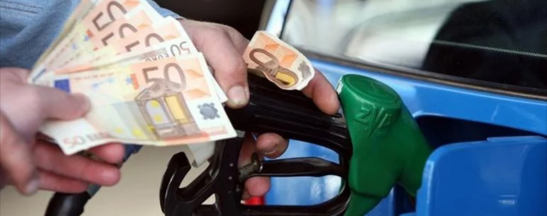 Τιμές καυσίμων: Δείτε τώρα ποιο καύσιμο είναι πιο ακριβό στην Ελλάδα - Βενζίνη ή diesel;