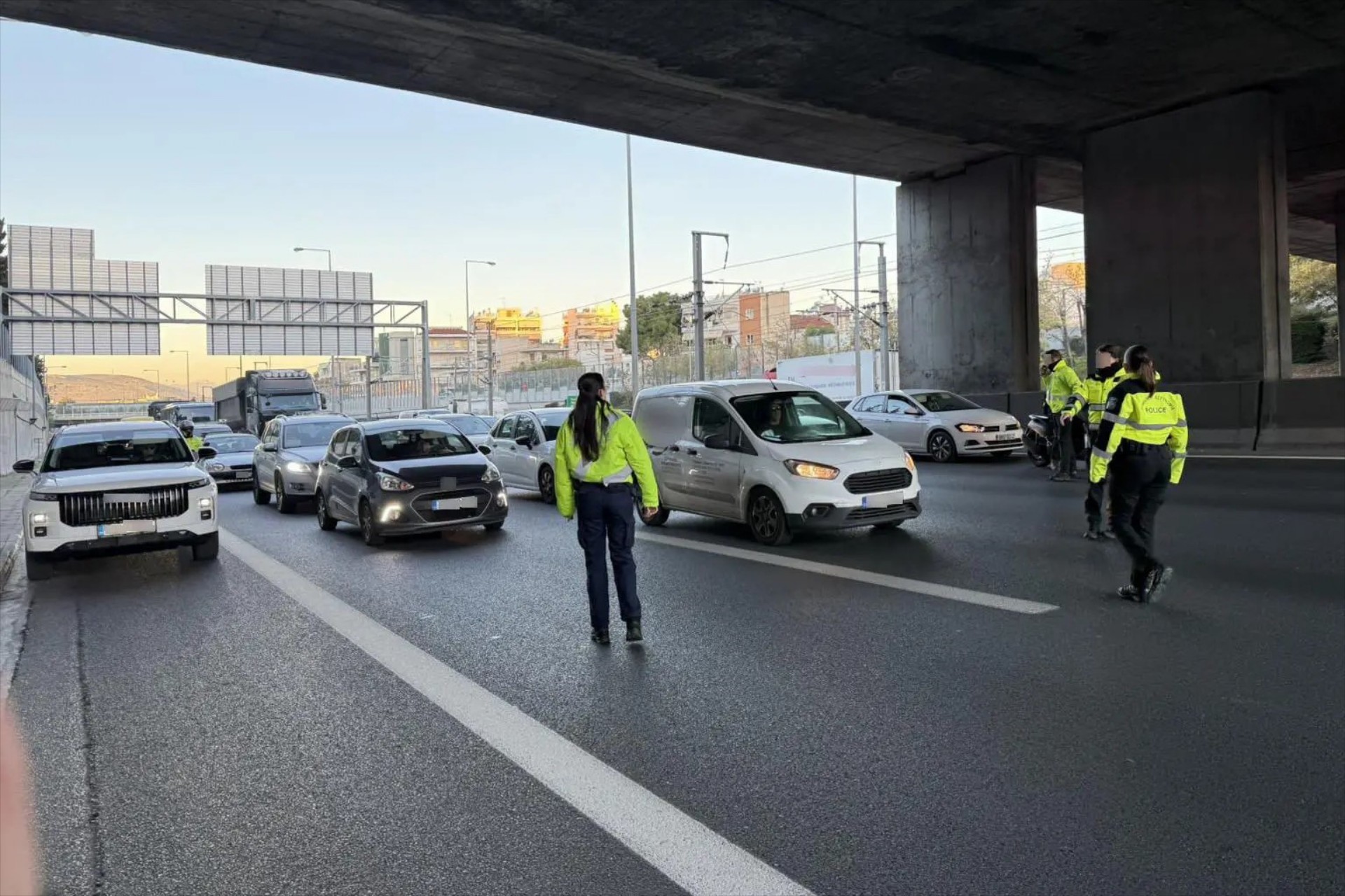 Οδηγός 90 ετών μπήκε ανάποδα στην Αττική Οδό – Δεν είχε δίπλωμα από το 2018