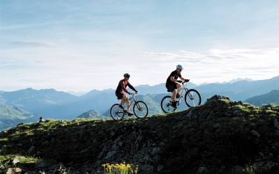 Ποδήλατο-ΔΙΑΔΡΟΜΕΣ