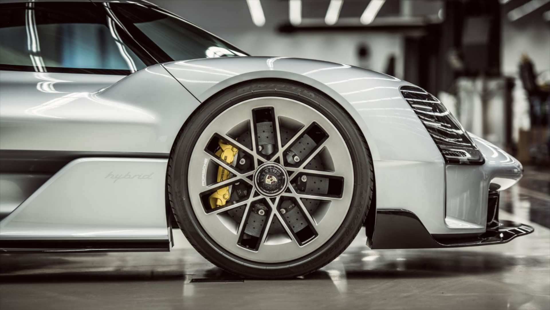 H Porsche ετοιμάζει το αυτοκίνητο όνειρο – Για να μείνει στην ιστορία