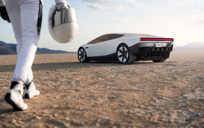 H Tesla ξεπέρασε κάθε όριο με το νέο Roadster – Εννέα χρόνια αναμονής γι’ αυτό το αυτοκίνητο [video]